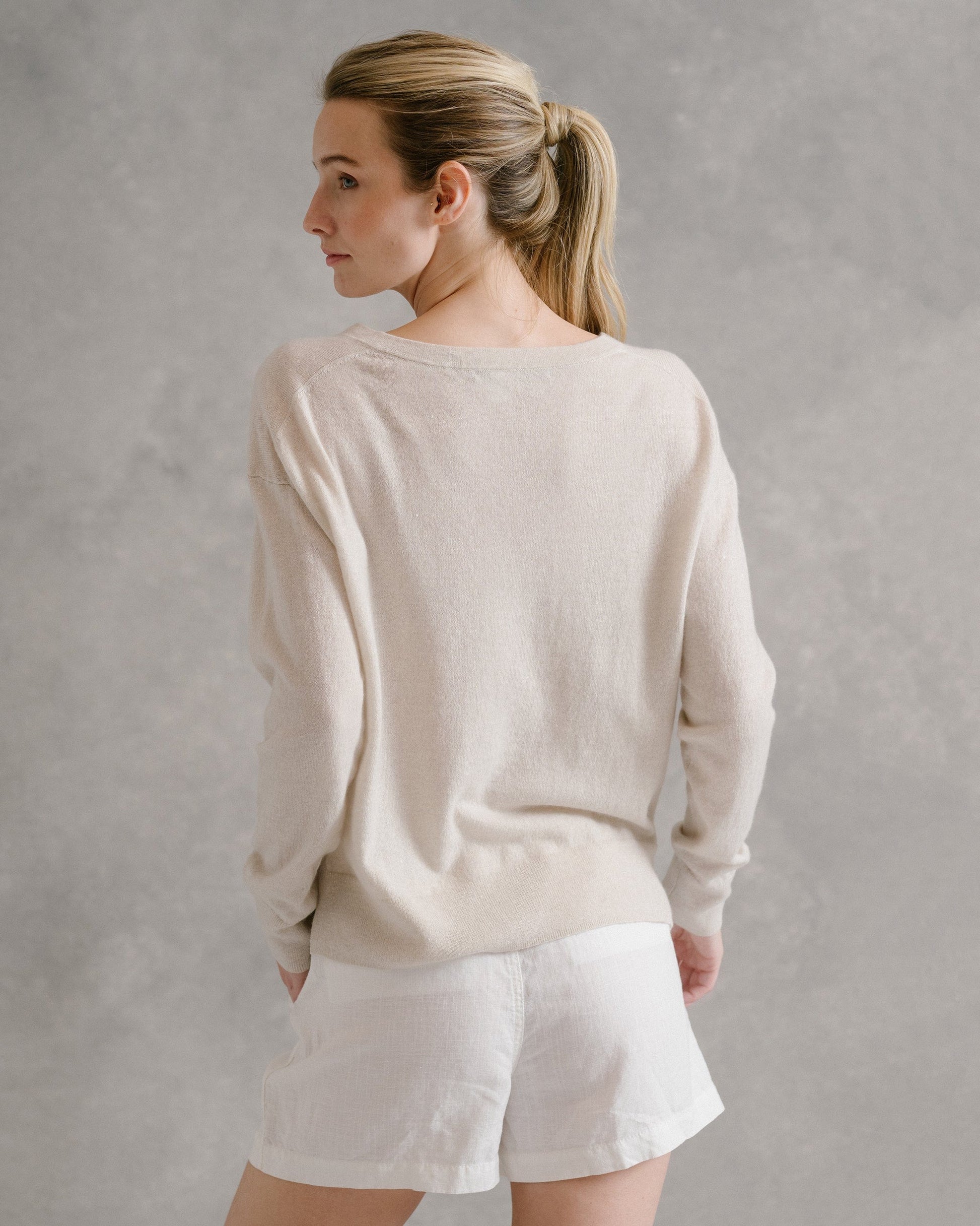 B.Draddy MAE CASHMERE LINEN V-NECK