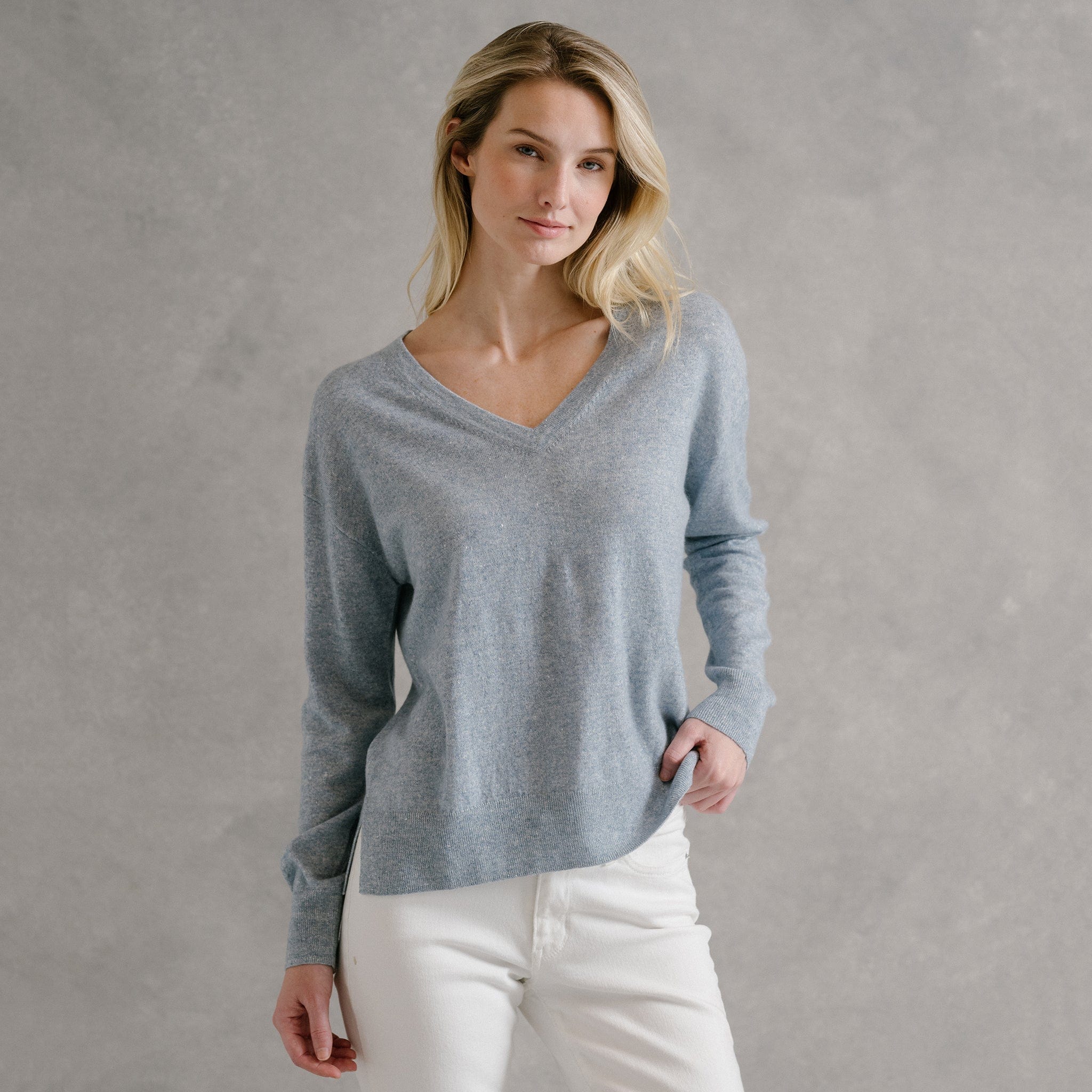 B.Draddy VINTAGE / XS MAE CASHMERE LINEN V-NECK